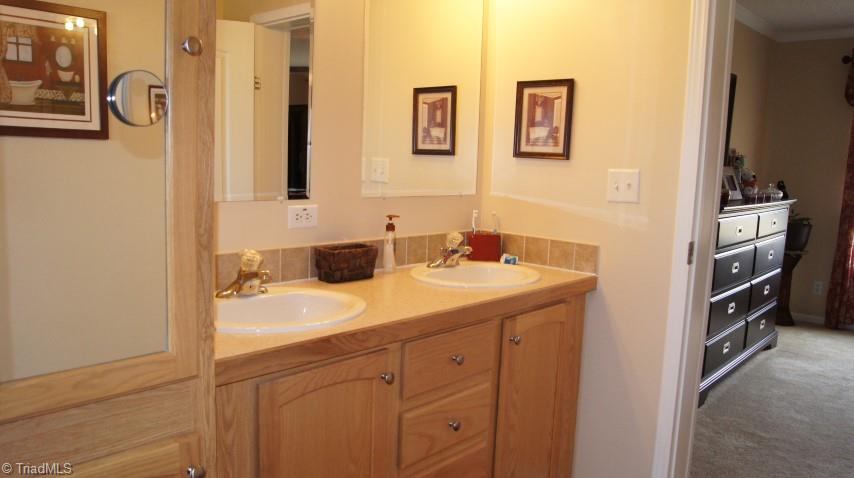 3138 Garrett Road Stoneville, NC 27048 - Photo 15 of 25 Gallery Image 15