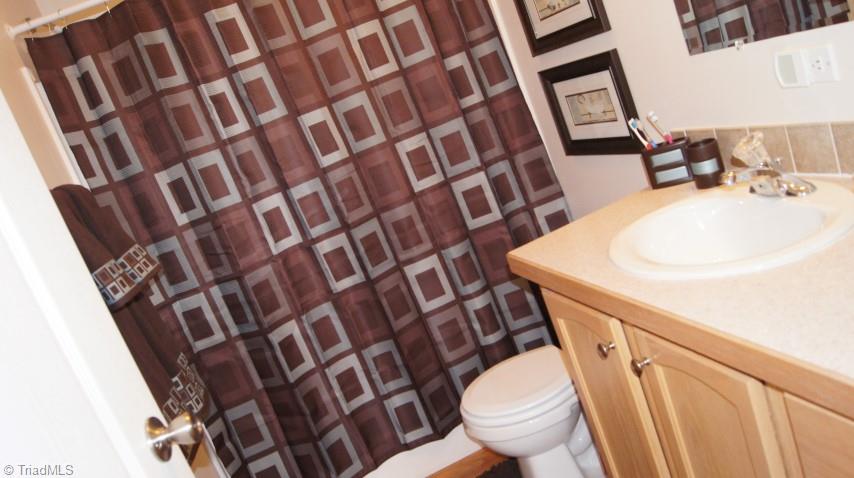 3138 Garrett Road Stoneville, NC 27048 - Photo 18 of 25 Gallery Image 18