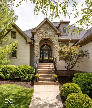 $1,198,000 | 13722 Diving Hawk Crossing, Fishers, IN 46055