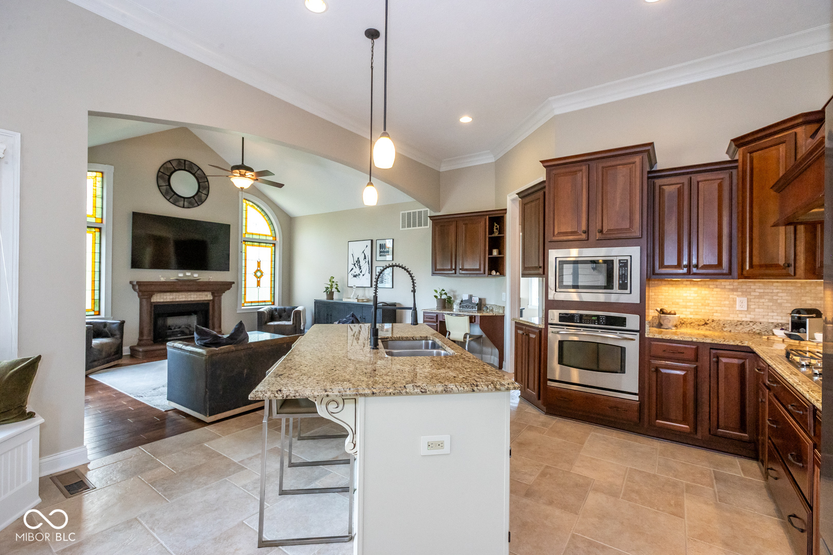 13722 Diving Hawk Crossing Fishers, IN 46055 - Photo 21 of 85