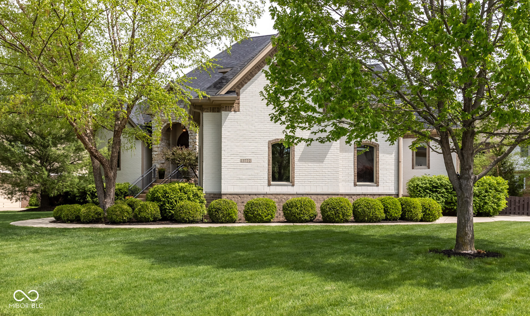 13722 Diving Hawk Crossing Fishers, IN 46055 - Photo 3 of 85