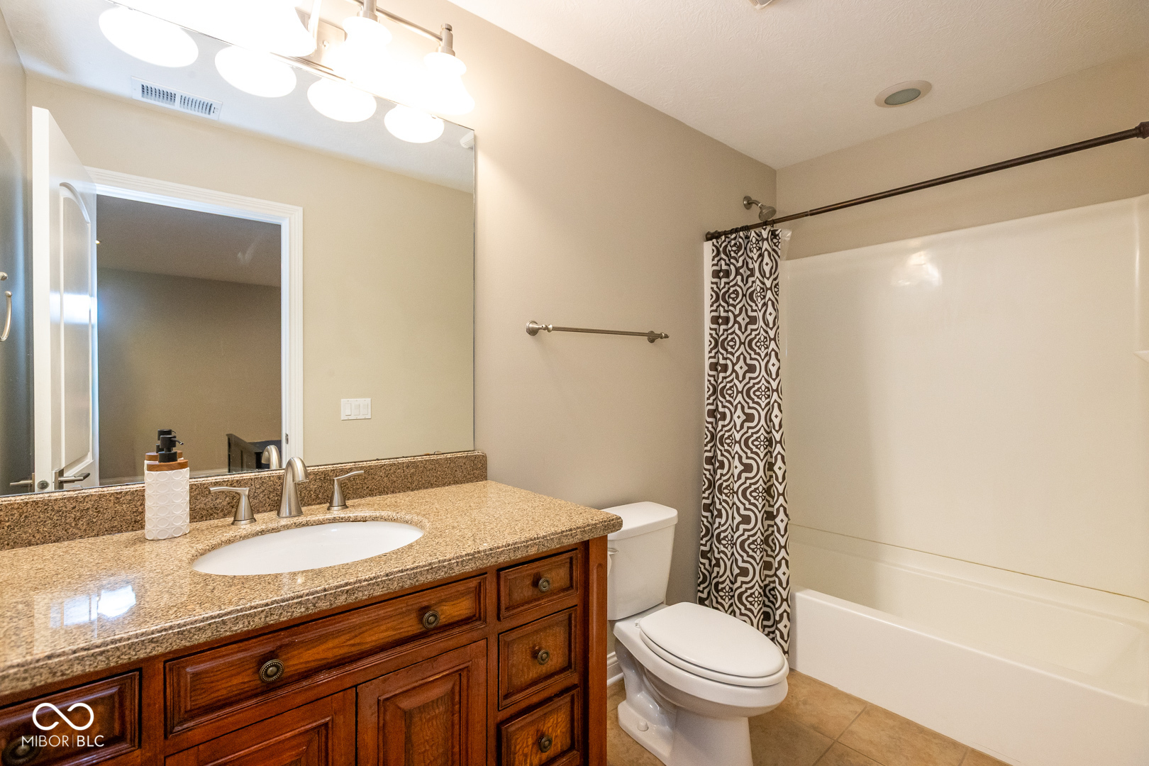 13722 Diving Hawk Crossing Fishers, IN 46055 - Photo 47 of 85