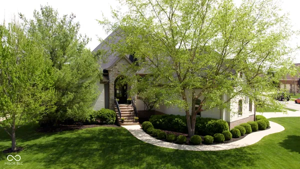 $1,198,000 | 13722 Diving Hawk Crossing, Fishers, IN 46055