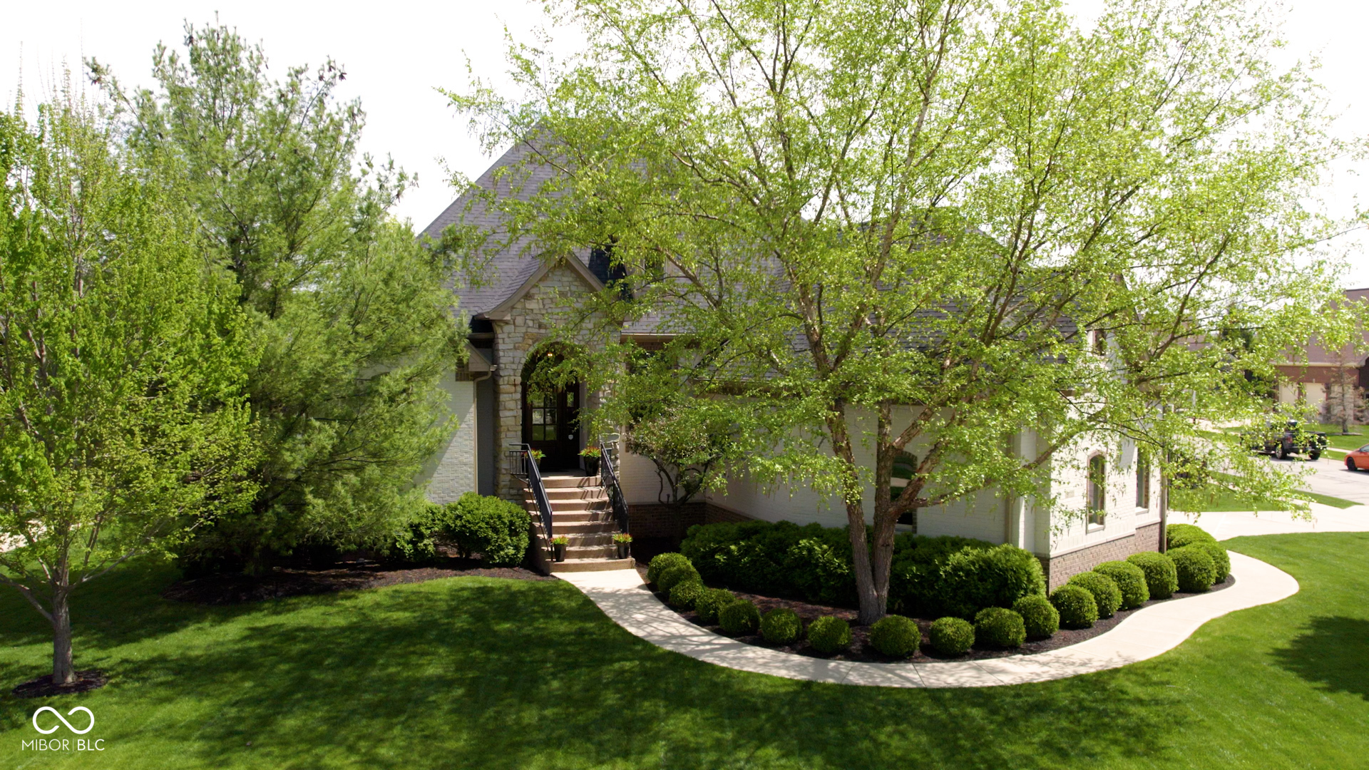 13722 Diving Hawk Crossing Fishers, IN 46055 - Photo 5 of 85