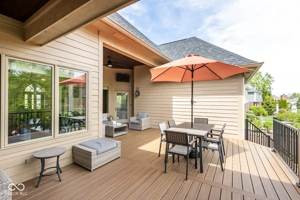 $1,198,000 | 13722 Diving Hawk Crossing, Fishers, IN 46055