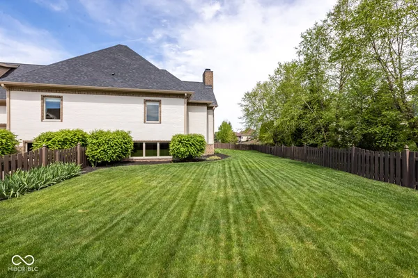 $1,198,000 | 13722 Diving Hawk Crossing, Fishers, IN 46055
