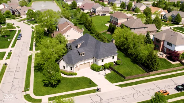 $1,198,000 | 13722 Diving Hawk Crossing, Fishers, IN 46055