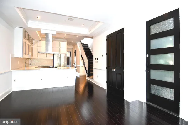 $1,050,000 | 719 12th Street Southeast, Unit 3, Washington, DC 20003