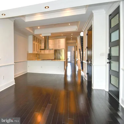 $1,050,000 | 719 12th Street Southeast, Unit 3, Washington, DC 20003