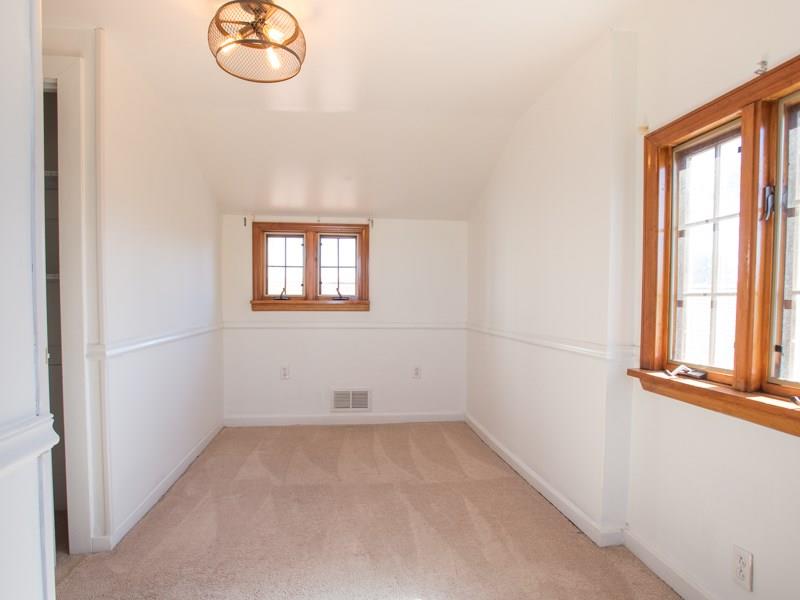 765 Greenlee Road Whitehall, PA 15227 - Photo 18 of 25 Gallery Image 18