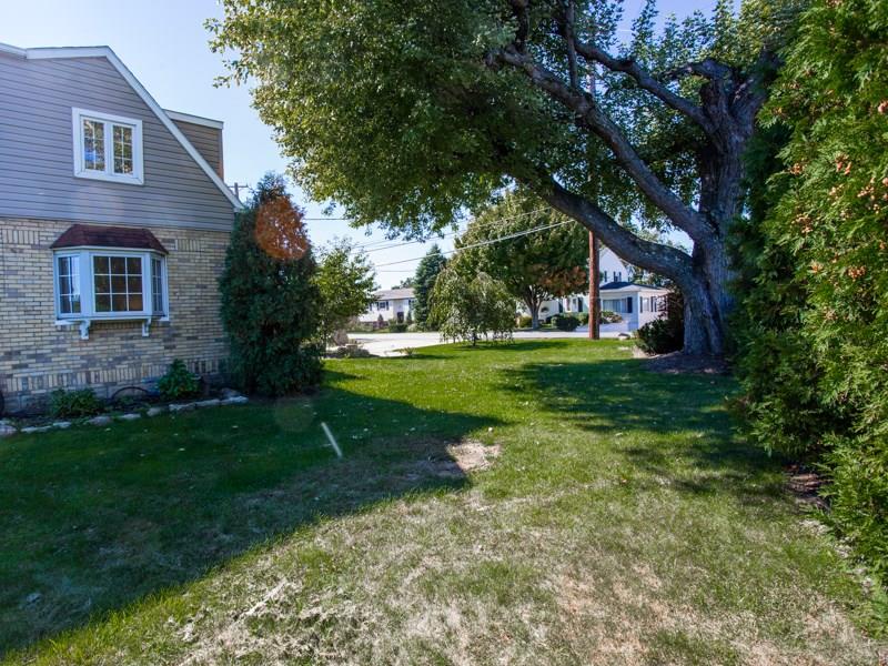 765 Greenlee Road Whitehall, PA 15227 - Photo 25 of 25 Gallery Image 25