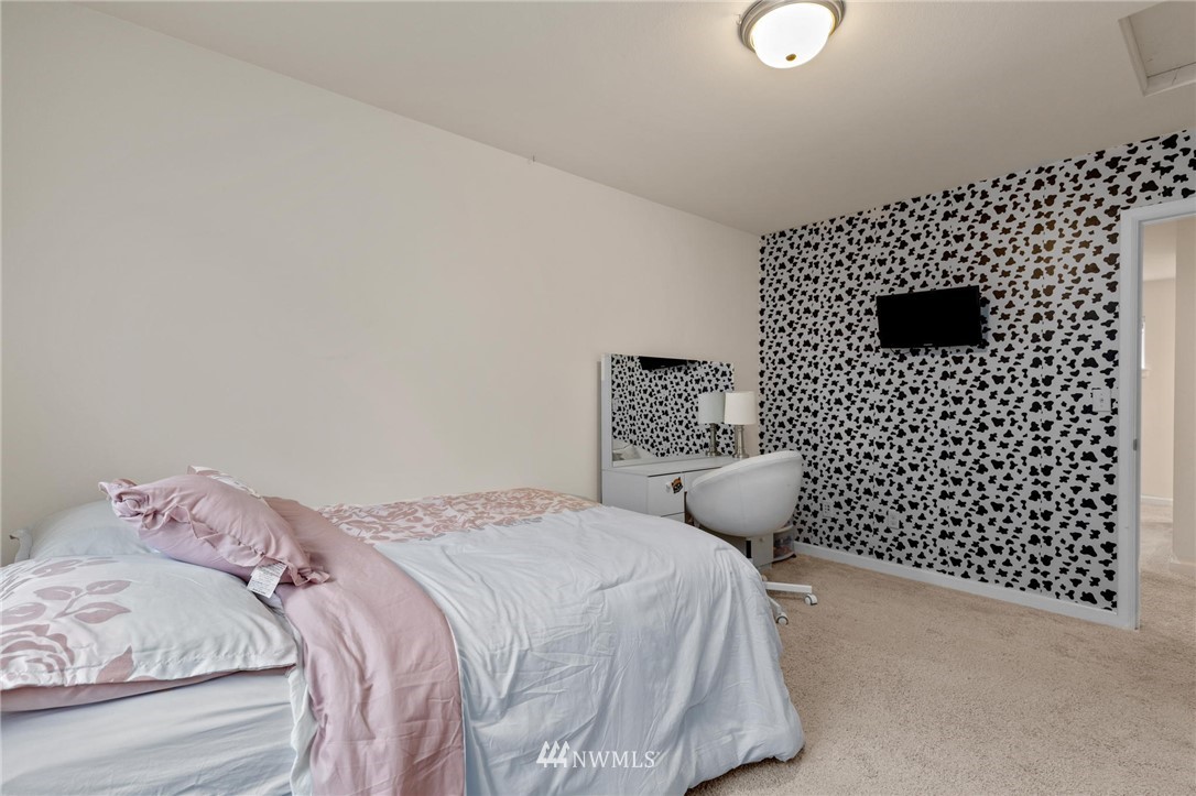 17826 Southeast 189th Street Renton, WA 98058 - Photo 24 of 38 Gallery Image 24
