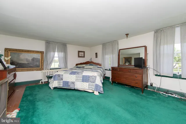 $1,495,000 | 111 Newbolds Corner Road, Southampton, NJ 08088