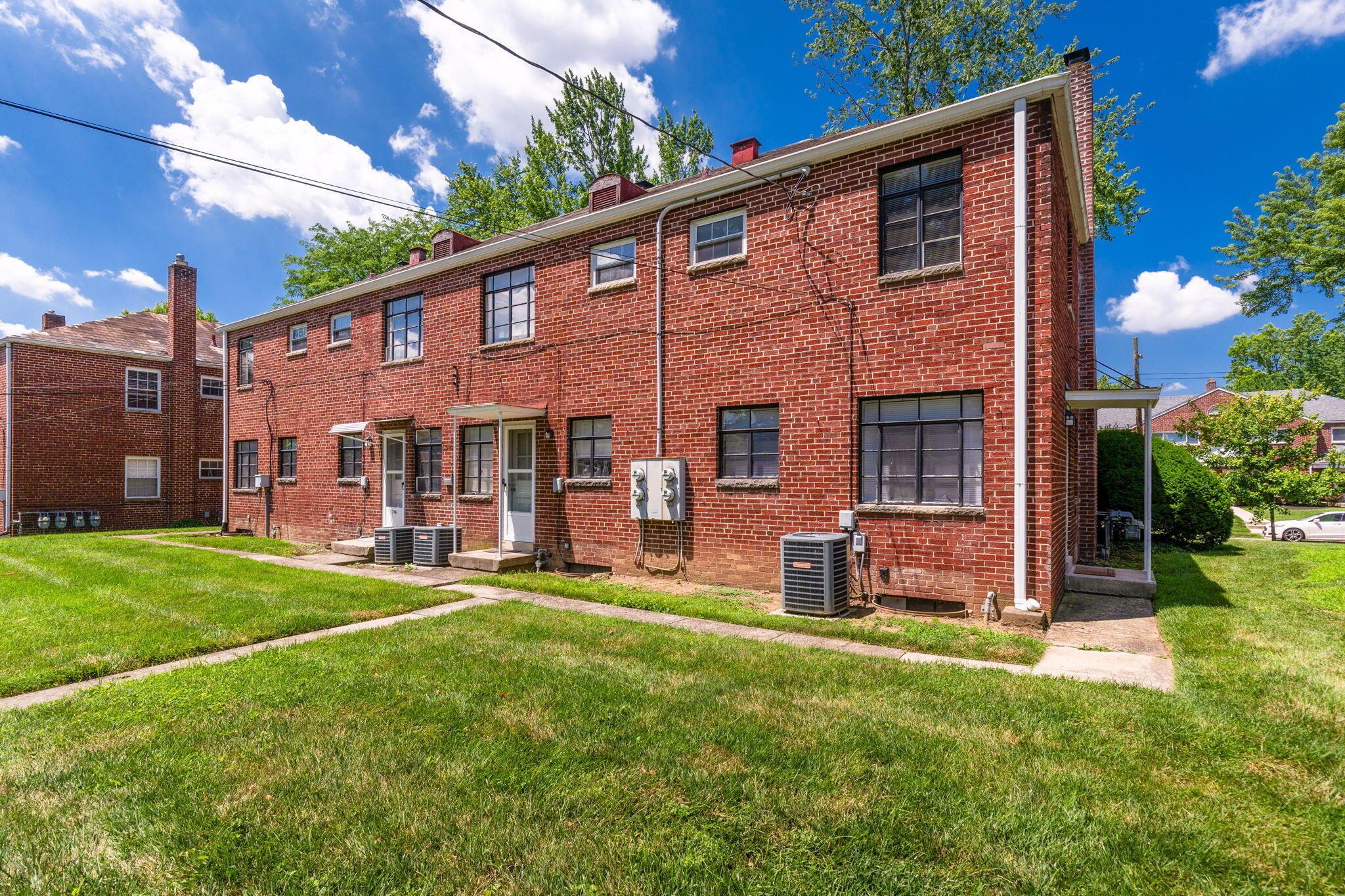 790 Kenwick Road Columbus, OH 43209 - Photo 12 of 22 790-796 Kenwick (Exterior)-10