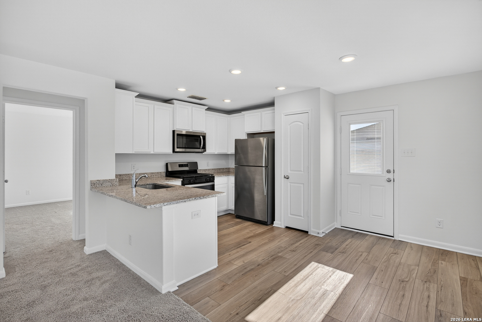 582 Gabbro Gardens Maxwell, TX 78656 - Photo 6 of 30