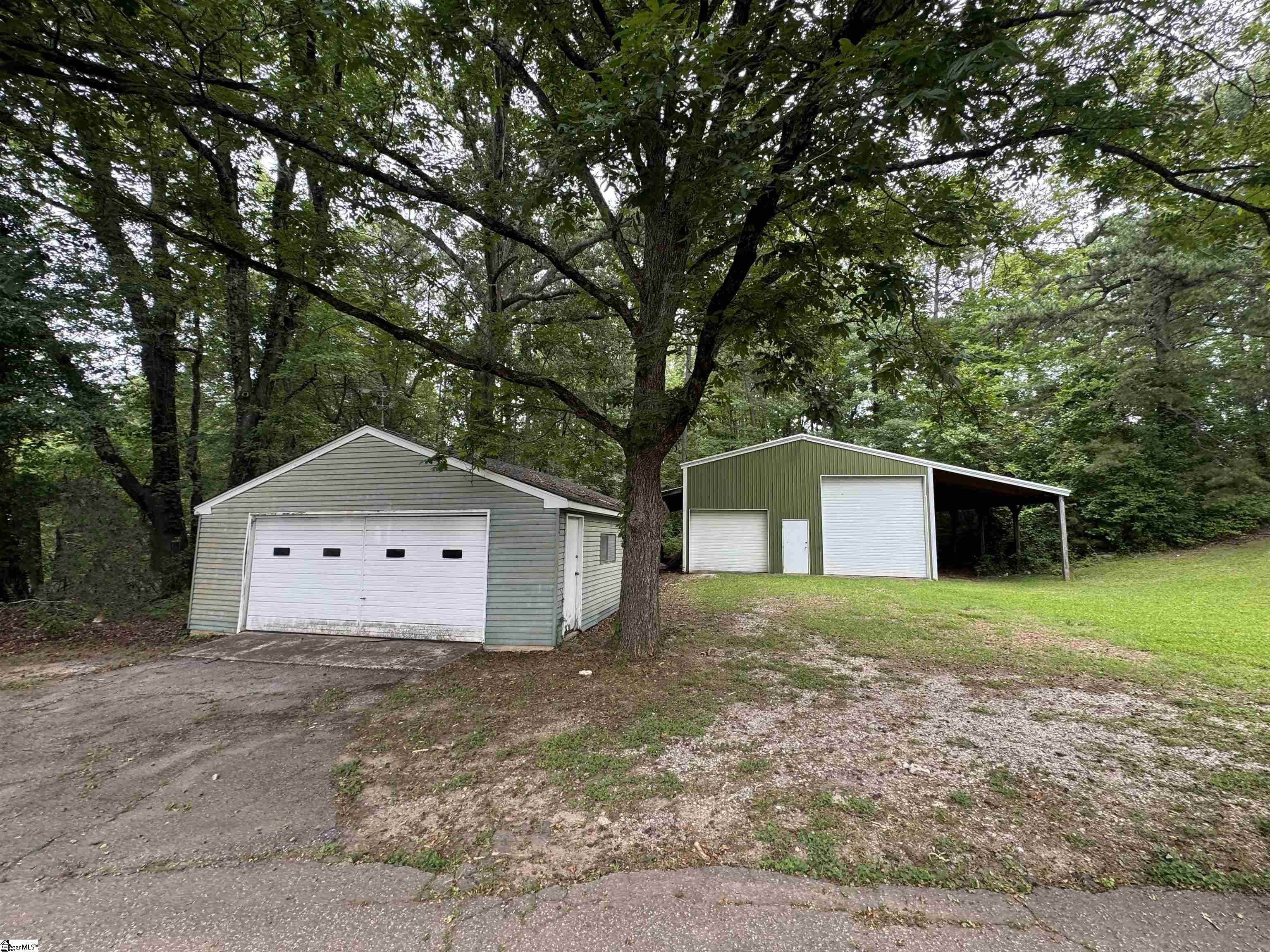 701 North Rutherford Road Greer, SC 29651 - Photo 17 of 27