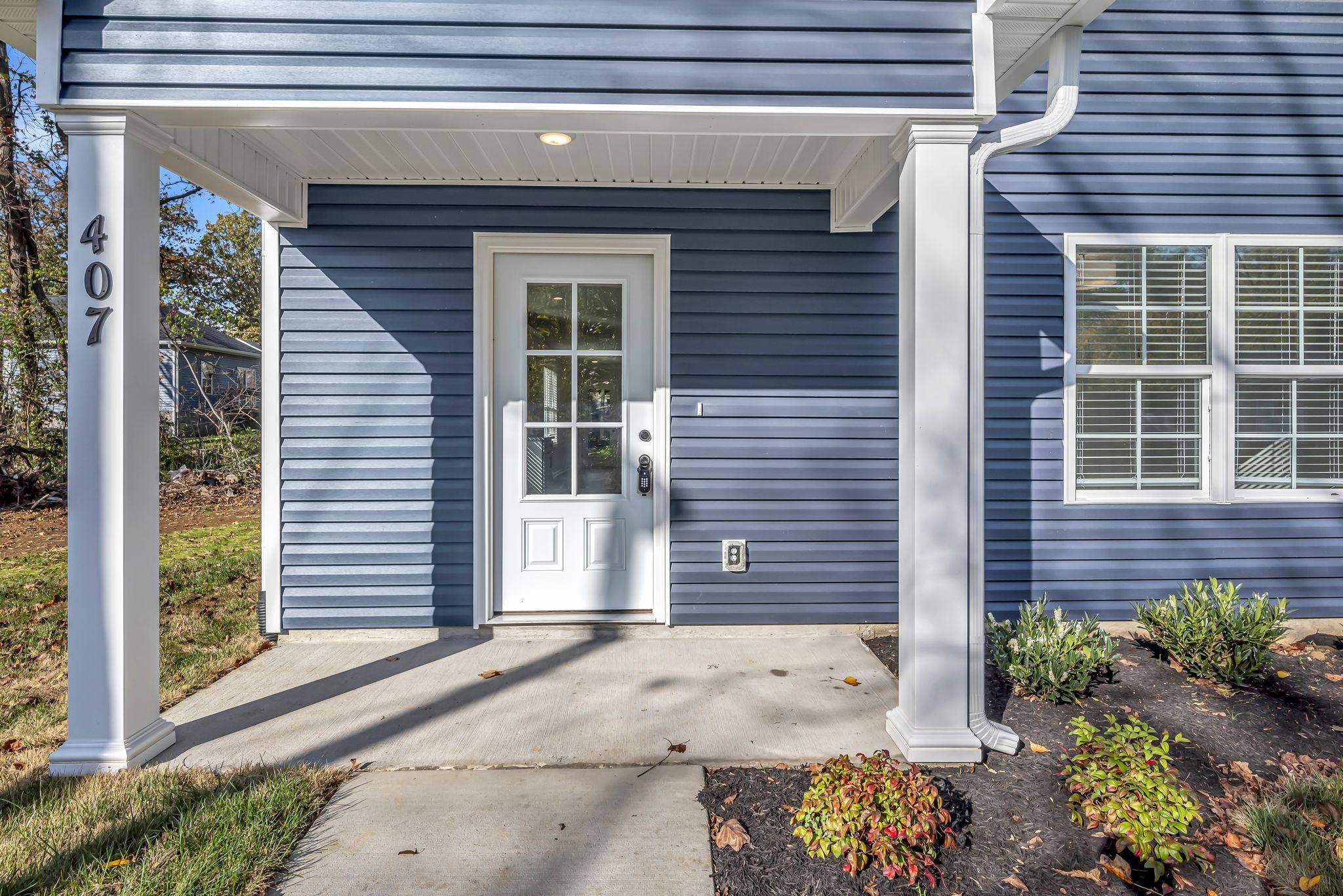 725 17 Avenue Springfield, TN 37172 - Photo 3 of 23 Gallery Image 3