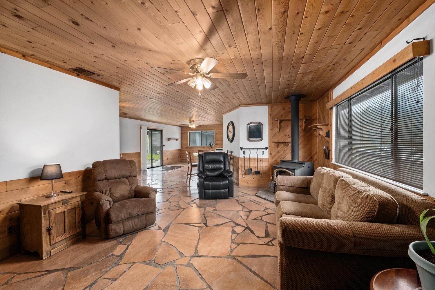 45721 Rocking Chair Road Coarsegold, CA 93614 - Photo 4 of 22 Gallery Image 4