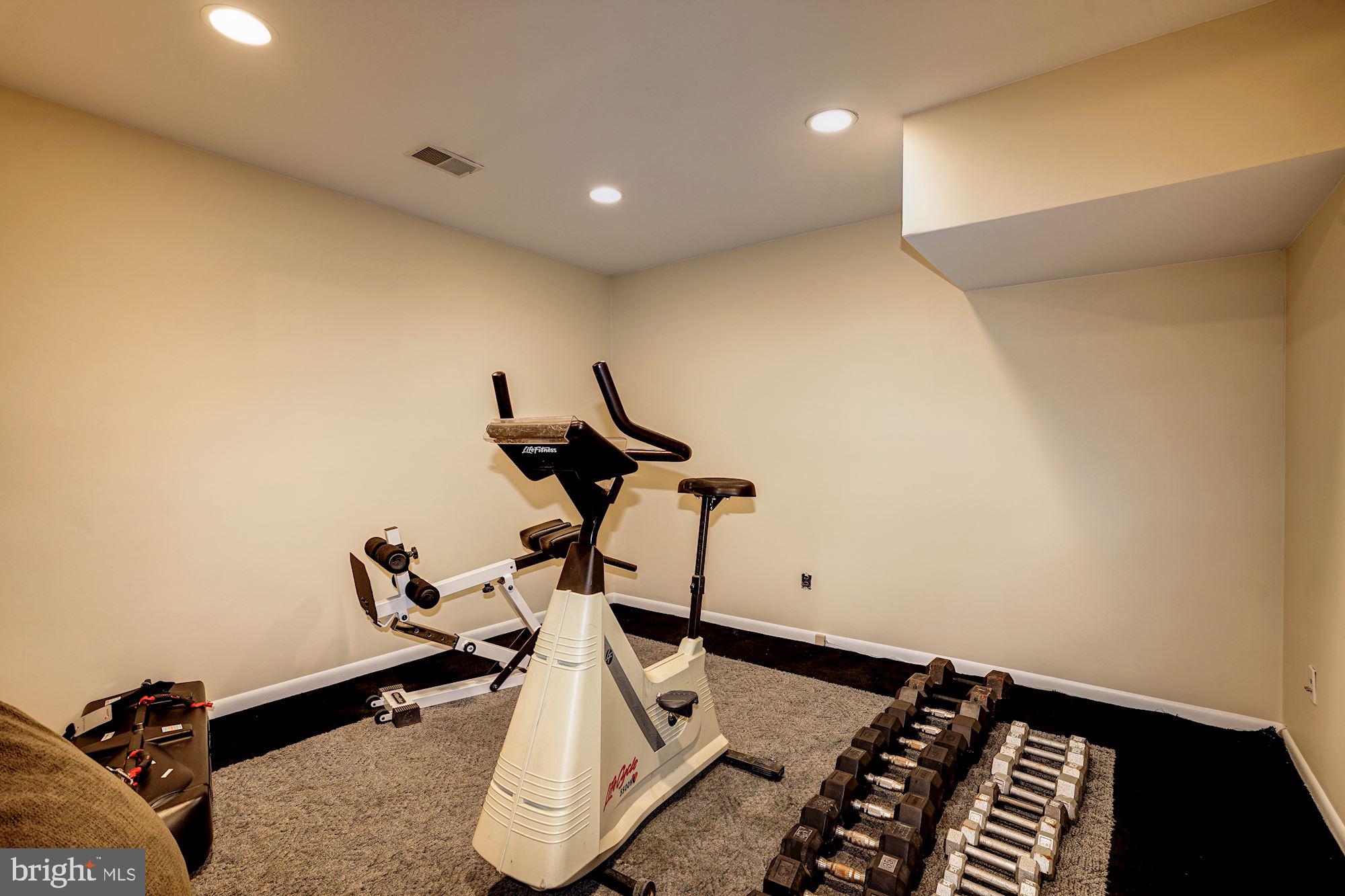 8816 Brook Road McLean, VA 22102 - Photo 35 of 49 Exercise room