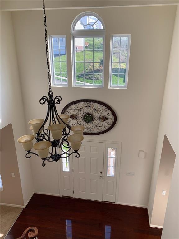 403 Beech Drive McKees Rocks, PA 15136 - Photo 2 of 25 Gallery Image 2