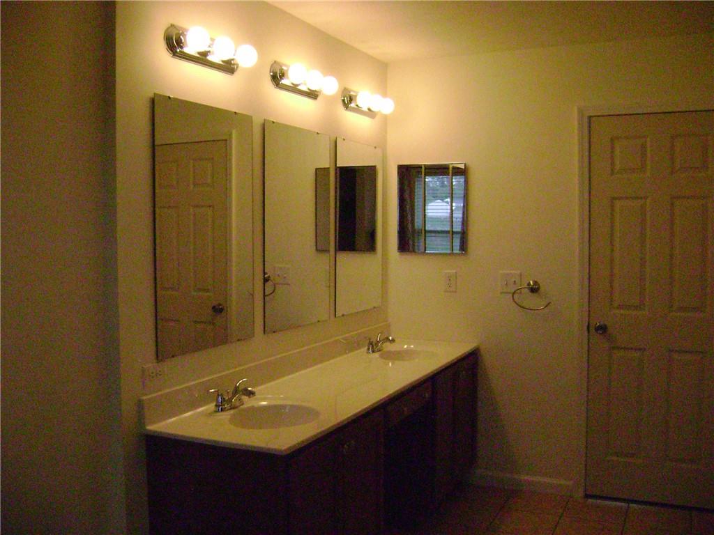403 Beech Drive McKees Rocks, PA 15136 - Photo 14 of 25 Gallery Image 14