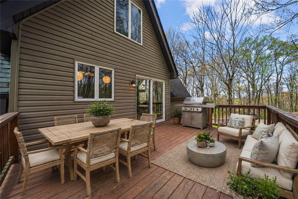 255 Claytonia Road Butler, PA 16001 - Photo 23 of 50 VIRTUALLY STAGED- Side deck off the eat-in kitchen creates the perfect spot for grilling and outdoor dining, with plenty of flexibility to customize your entertaining space.