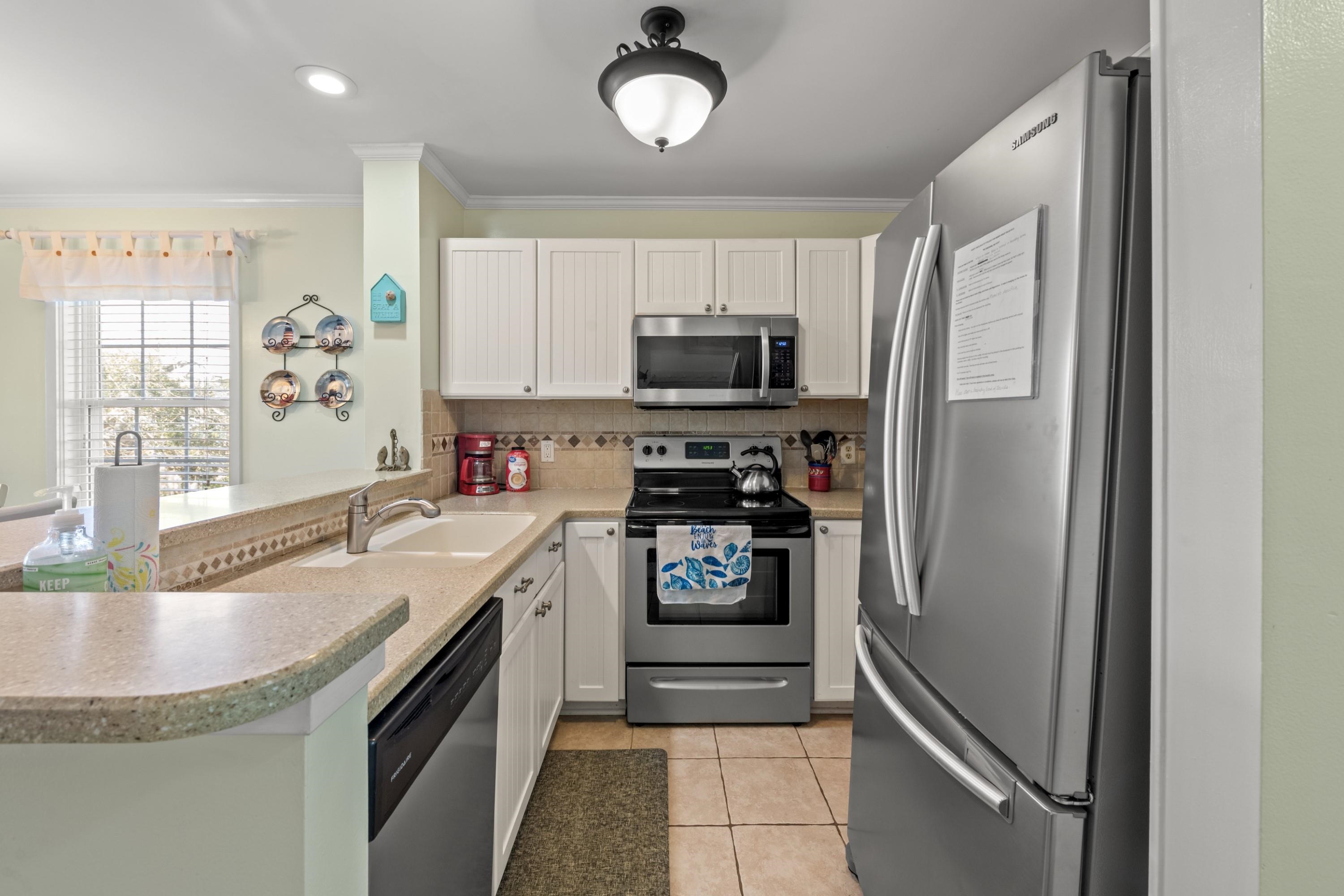 310 Marsh Place, Unit 112 Murrells Inlet, SC 29576 - Photo 3 of 38 Gallery Image 3