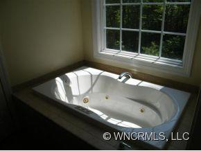 30 Destiny Farms Road Leicester, NC 28748 - Photo 12 of 15 Gallery Image 12