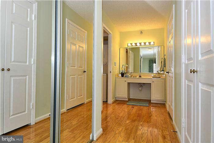 14801 Pennfield Circle, Unit 407 Silver Spring, MD 20906 - Photo 17 of 29 Vanity