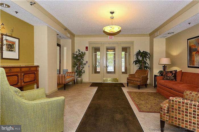 14801 Pennfield Circle, Unit 407 Silver Spring, MD 20906 - Photo 7 of 29 Entrance lobby
