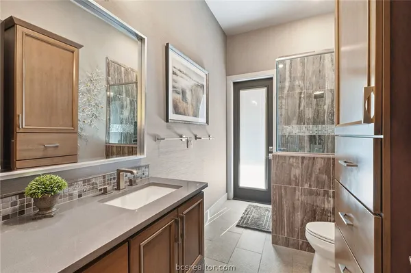 $3,150,000 | 4711 Miramont Circle, Bryan, TX 77802