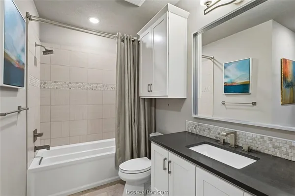 $3,150,000 | 4711 Miramont Circle, Bryan, TX 77802