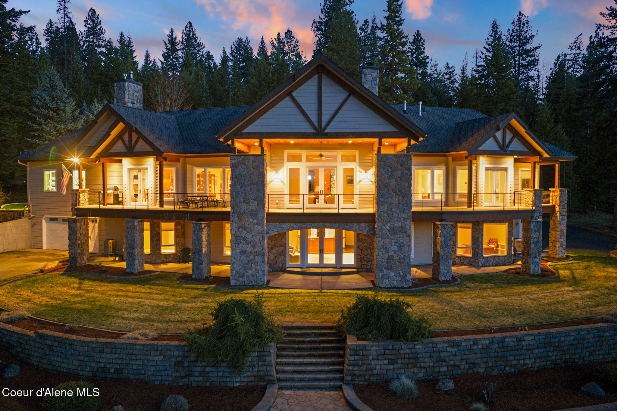 51_1823wHullLoop_SelkirkMedia