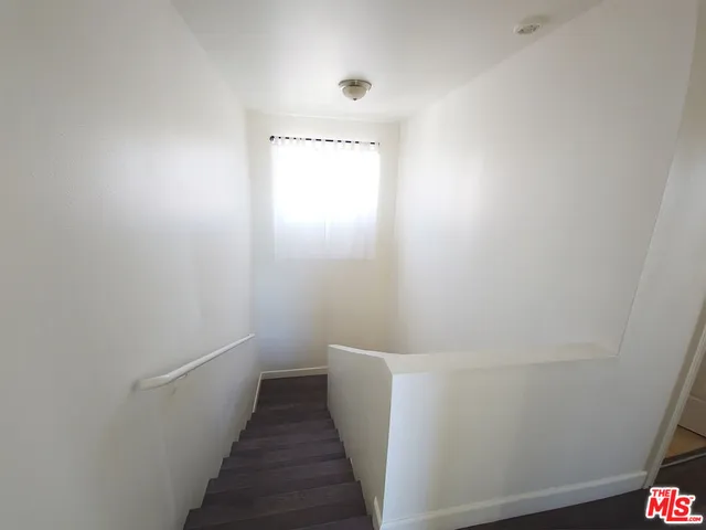 $4,000 | 819 East 73rd Street, Los Angeles, CA 90001