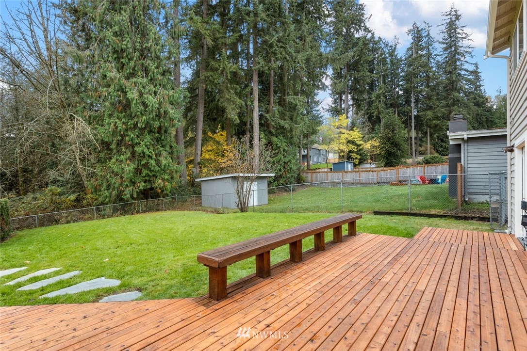 426 158th Street Southeast Bothell, WA 98012 - Photo 23 of 26