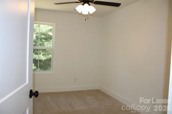 $2,000 | 562 West Park Avenue, Unit A, Mooresville, NC 28115