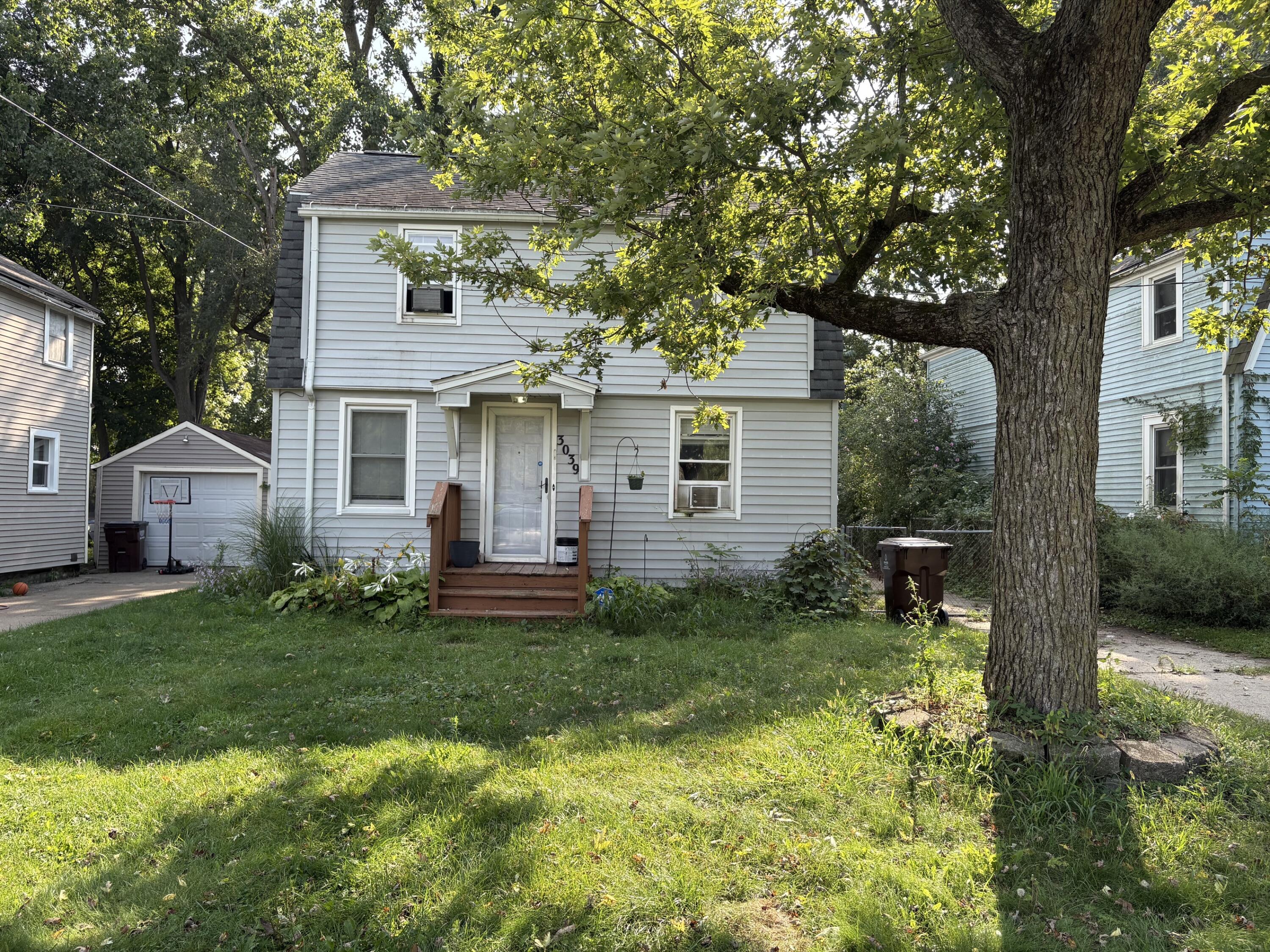 3039 Overhill Road Jackson, MI 49203 - Photo 1 of 32 IMG_5677