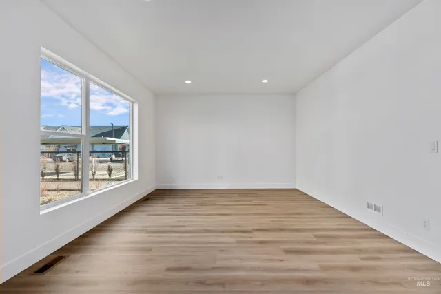 $499,880 | 732 South Calhoun Lane, Star, ID 83669