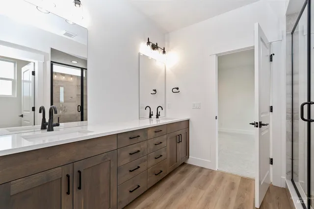 $499,880 | 732 South Calhoun Lane, Star, ID 83669