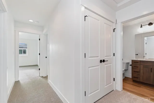 $499,880 | 732 South Calhoun Lane, Star, ID 83669