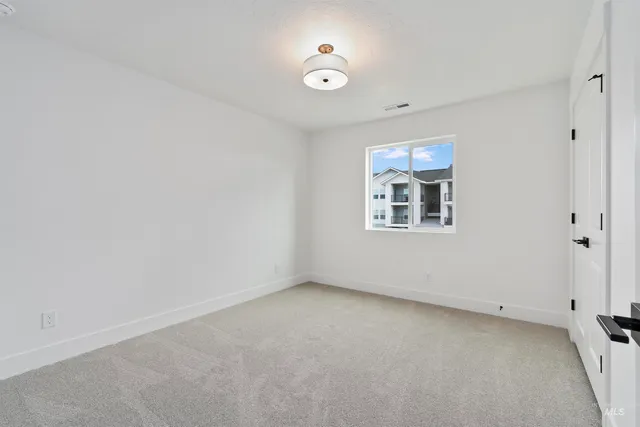 $499,880 | 732 South Calhoun Lane, Star, ID 83669