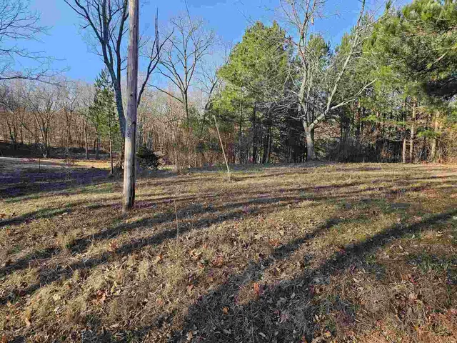 $172,500 | 19549 North Moonbeam Lane, Mount Vernon, IL 62864