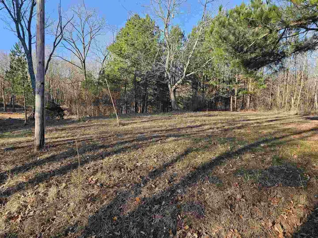 $172,500 | 19549 North Moonbeam Lane, Mount Vernon, IL 62864