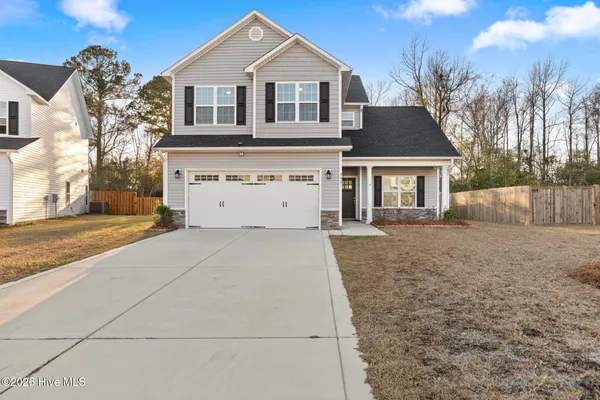 $380,000 | 446 Nantucket Trail, Sneads Ferry, NC 28460