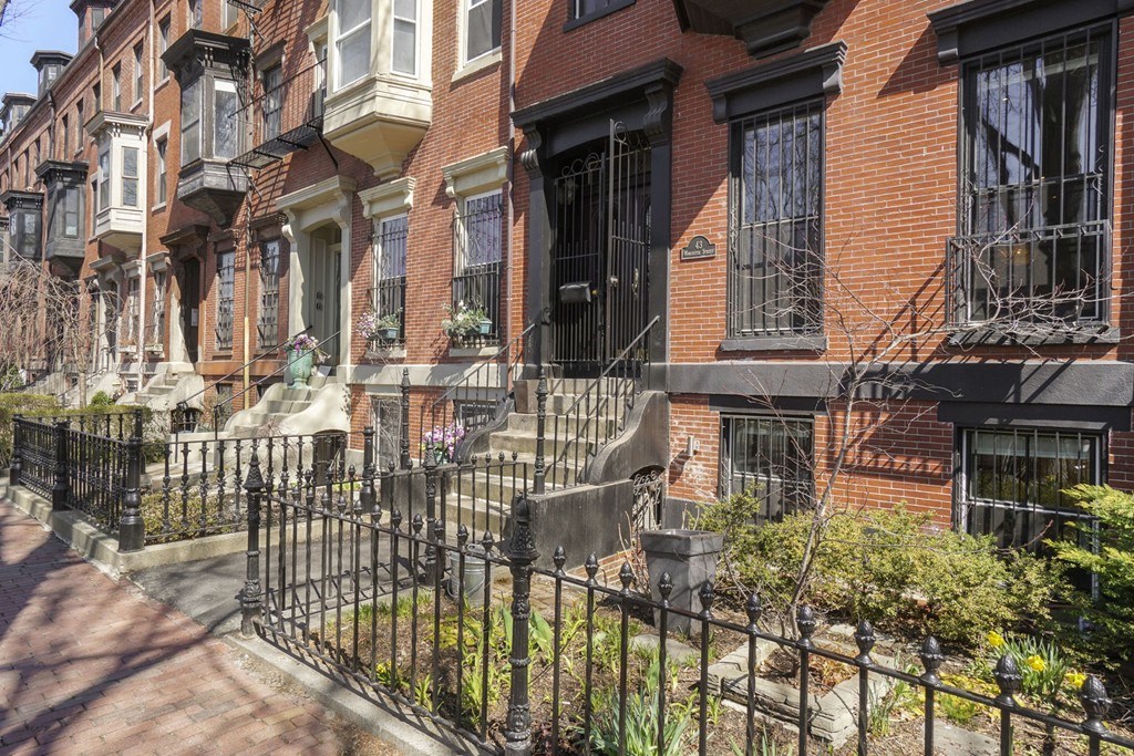 43 Worcester Street, Unit 1 Boston, MA 02118 - Photo 1 of 30