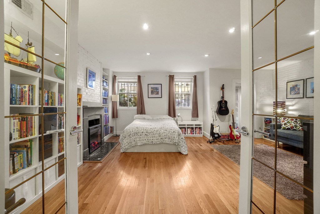 43 Worcester Street, Unit 1 Boston, MA 02118 - Photo 17 of 30