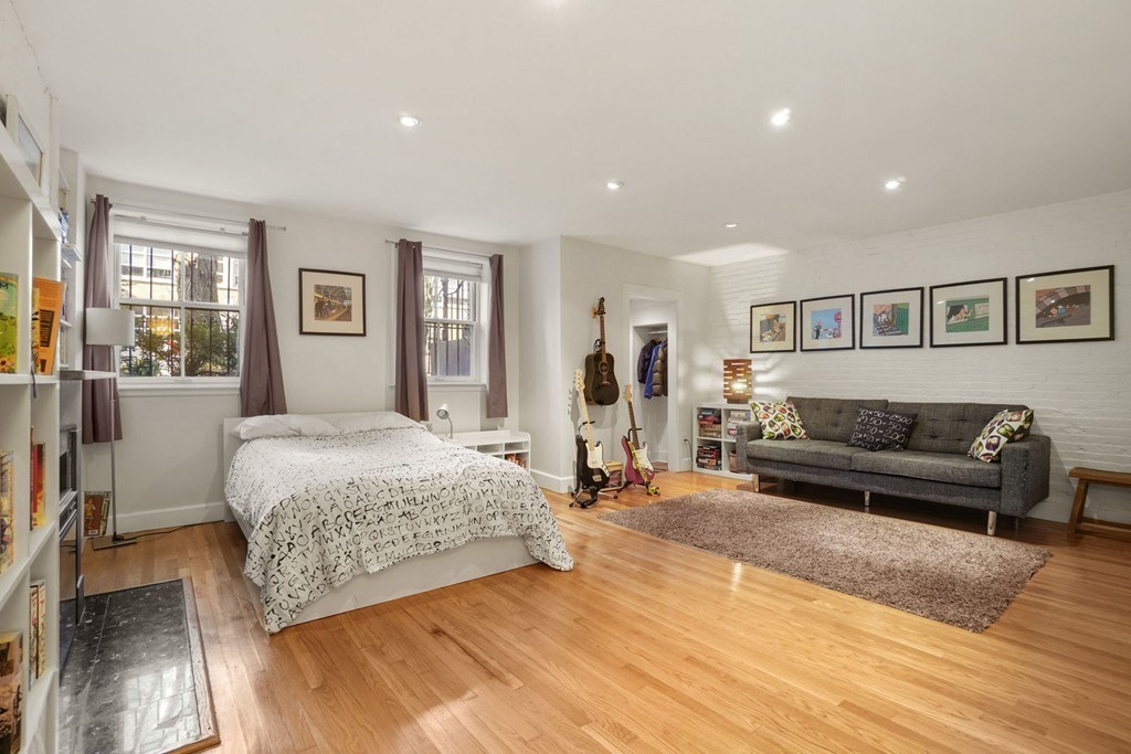 43 Worcester Street, Unit 1 Boston, MA 02118 - Photo 19 of 30