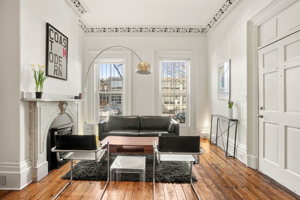 43 Worcester Street, Unit 1 Boston, MA 02118 - Photo 2 of 30