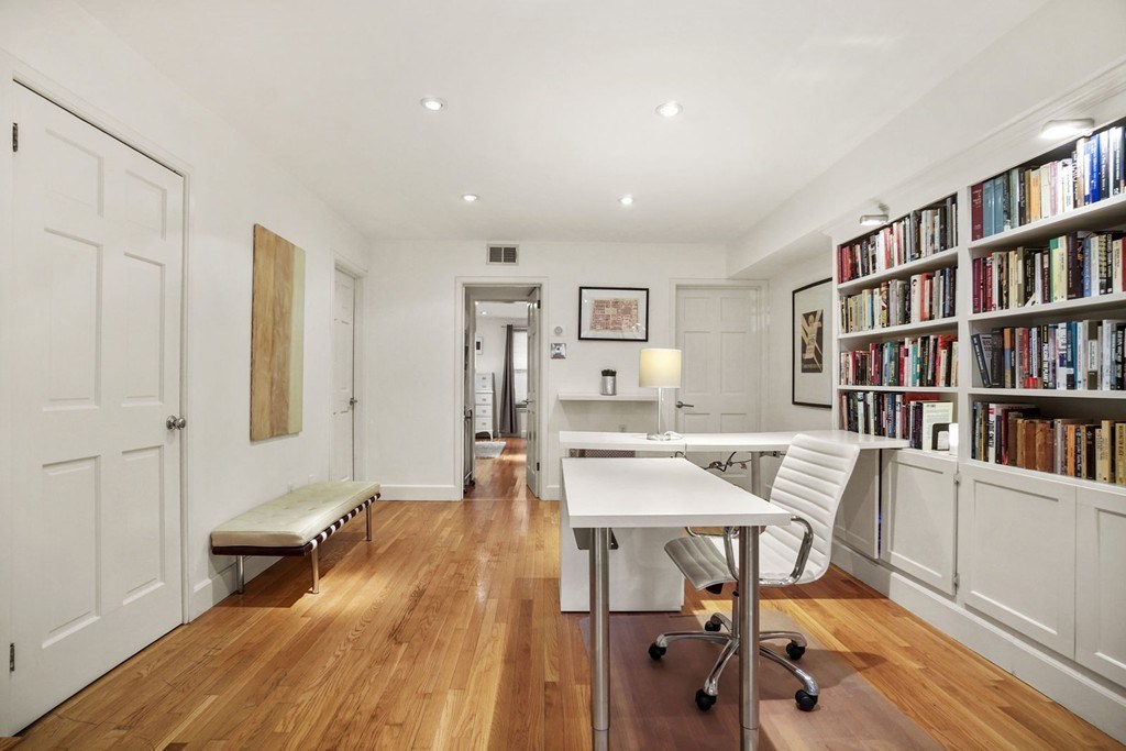 43 Worcester Street, Unit 1 Boston, MA 02118 - Photo 22 of 30