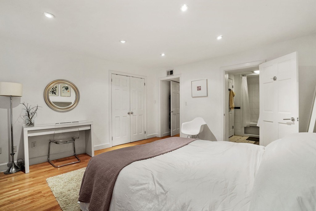 43 Worcester Street, Unit 1 Boston, MA 02118 - Photo 24 of 30